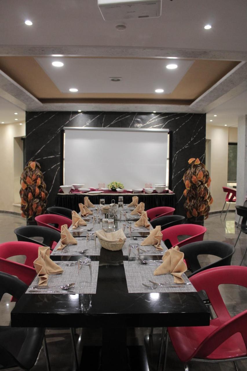 Hotel Le Parisien Tunis Zewnętrze zdjęcie